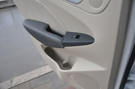 奇瑞艾瑞泽7新车图解