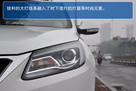 奇瑞艾瑞泽7新车图解