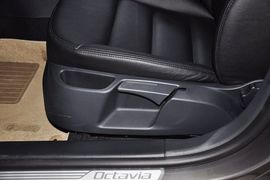 2013款斯柯达明锐1.6L手自一体逸杰版