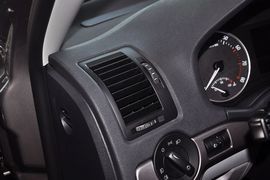 2013款斯柯达明锐1.6L手自一体逸杰版