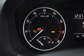 2013款斯柯达明锐1.6L手自一体逸杰版