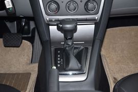 2013款斯柯达明锐1.6L手自一体逸杰版