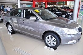 2013款斯柯达明锐1.6L手自一体逸杰版