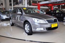 2013款斯柯达明锐1.6L手自一体逸杰版