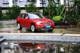 试驾2013款宝马X1xDrive20i