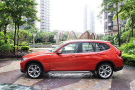 试驾2013款宝马X1xDrive20i