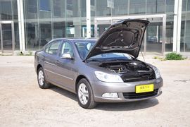 2014款斯柯达明锐1.6L手自一体逸俊版