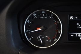 2014款斯柯达明锐1.6L手自一体逸俊版