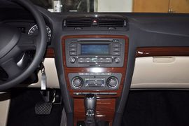 2014款斯柯达明锐1.6L手自一体逸俊版