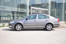 2014款斯柯达明锐1.6L手自一体逸俊版