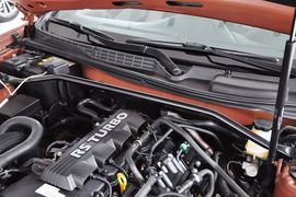 2012款现代劳恩斯酷派2.0T自动靓雅版