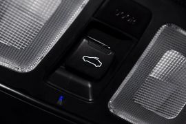 2012款现代劳恩斯酷派2.0T自动靓雅版