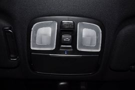 2012款现代劳恩斯酷派2.0T自动靓雅版