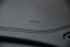 2012款现代劳恩斯酷派2.0T自动靓雅版