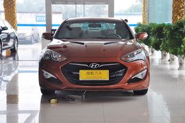 2012款现代劳恩斯酷派2.0T自动靓雅版