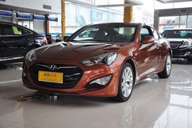 2012款现代劳恩斯酷派2.0T自动靓雅版