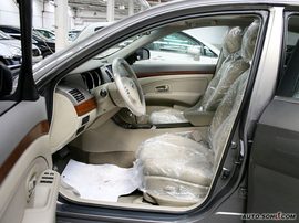 2009款日产新轩逸