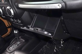2013款Jeep牧马人两门版撒哈拉3.6L
