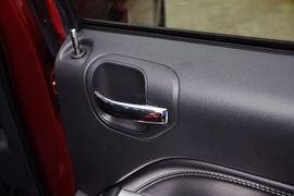 2014款Jeep指南者2.4L