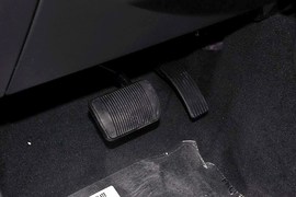 2014款Jeep指南者2.4L