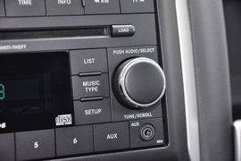 2014款Jeep指南者2.4L