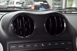 2014款Jeep指南者2.4L