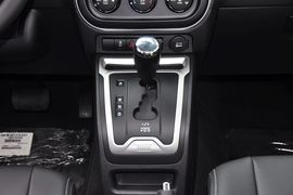 2014款Jeep指南者2.4L