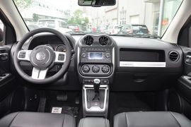 2014款Jeep指南者2.4L