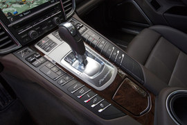 2014款保时捷Panamera海外试驾实拍