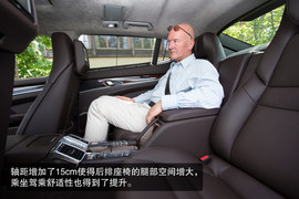 2014款保时捷Panamera海外试驾实拍