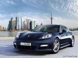 2010款保时捷Panamera
