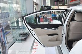 2013款本田凌派1.8L