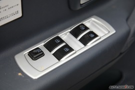 2009款长丰猎豹CS6试驾