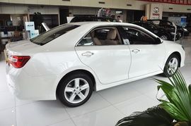 2012款丰田凯美瑞骏瑞2.0S耀动版