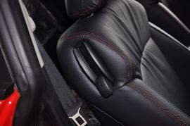 2013款起亚速迈1.6L