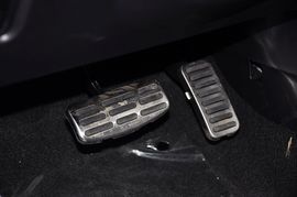 2013款起亚速迈1.6L