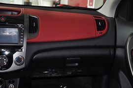 2013款起亚速迈1.6L