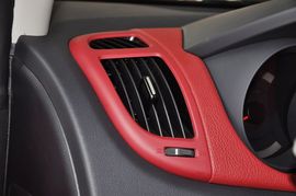 2013款起亚速迈1.6L