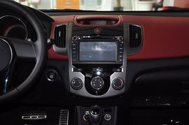 2013款起亚速迈1.6L