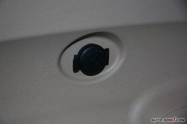 2009款起亚狮跑