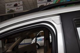 2010款五菱宏光1.2L舒适型