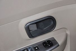 2010款五菱宏光1.2L舒适型