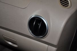 2010款五菱宏光1.2L舒适型