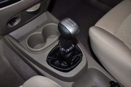 2010款五菱宏光1.2L舒适型