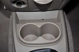 2010款五菱宏光1.2L舒适型