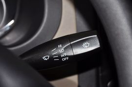 2010款五菱宏光1.2L舒适型