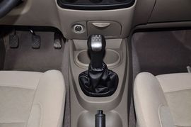 2010款五菱宏光1.2L舒适型