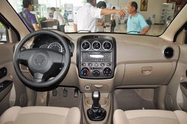 2010款五菱宏光1.2L舒适型