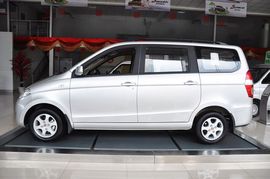 2010款五菱宏光1.2L舒适型