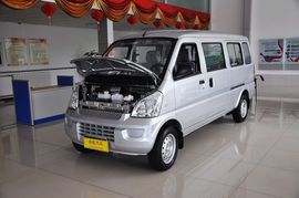 2012款五菱荣光1.2L基本型LJY